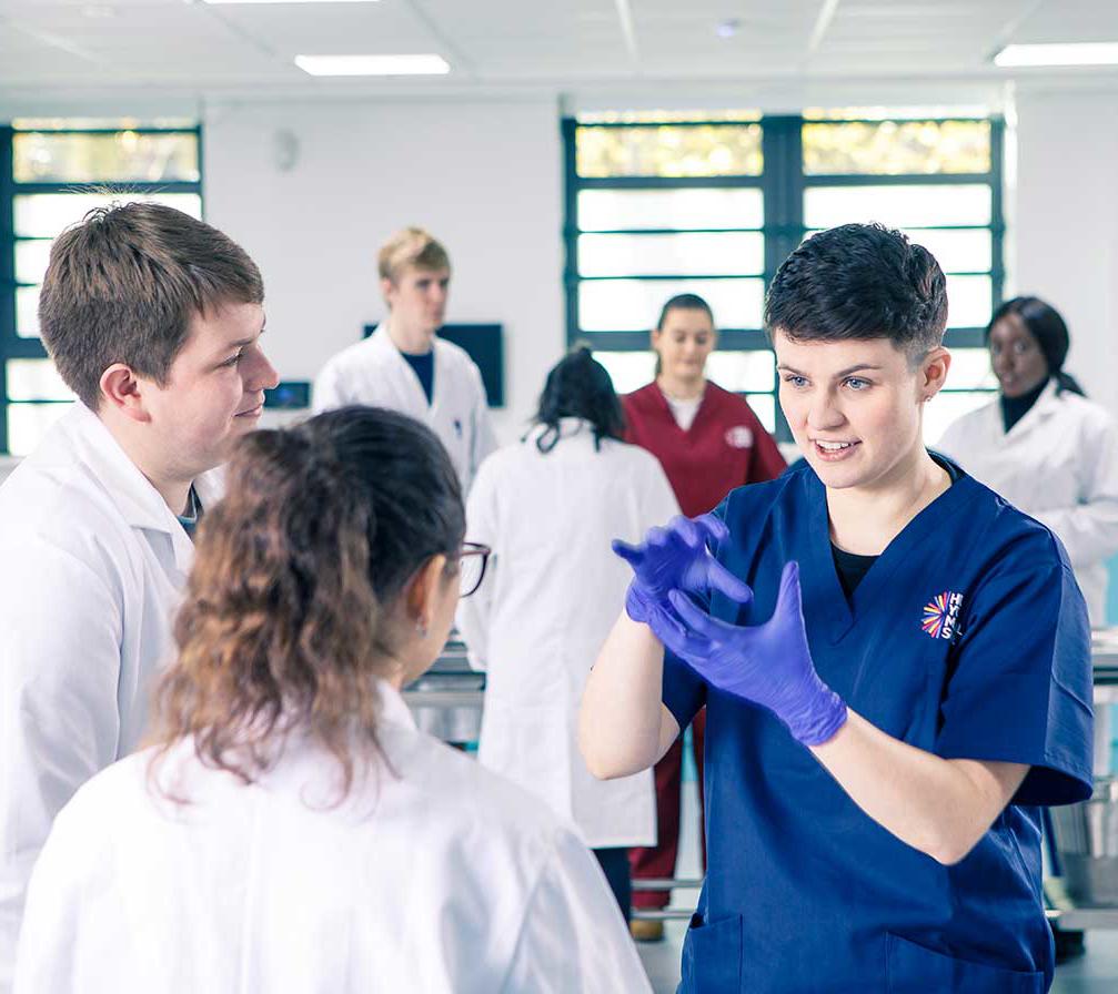 Medicine students in the anatomy lab at the University of York with Dr Kat Sanders