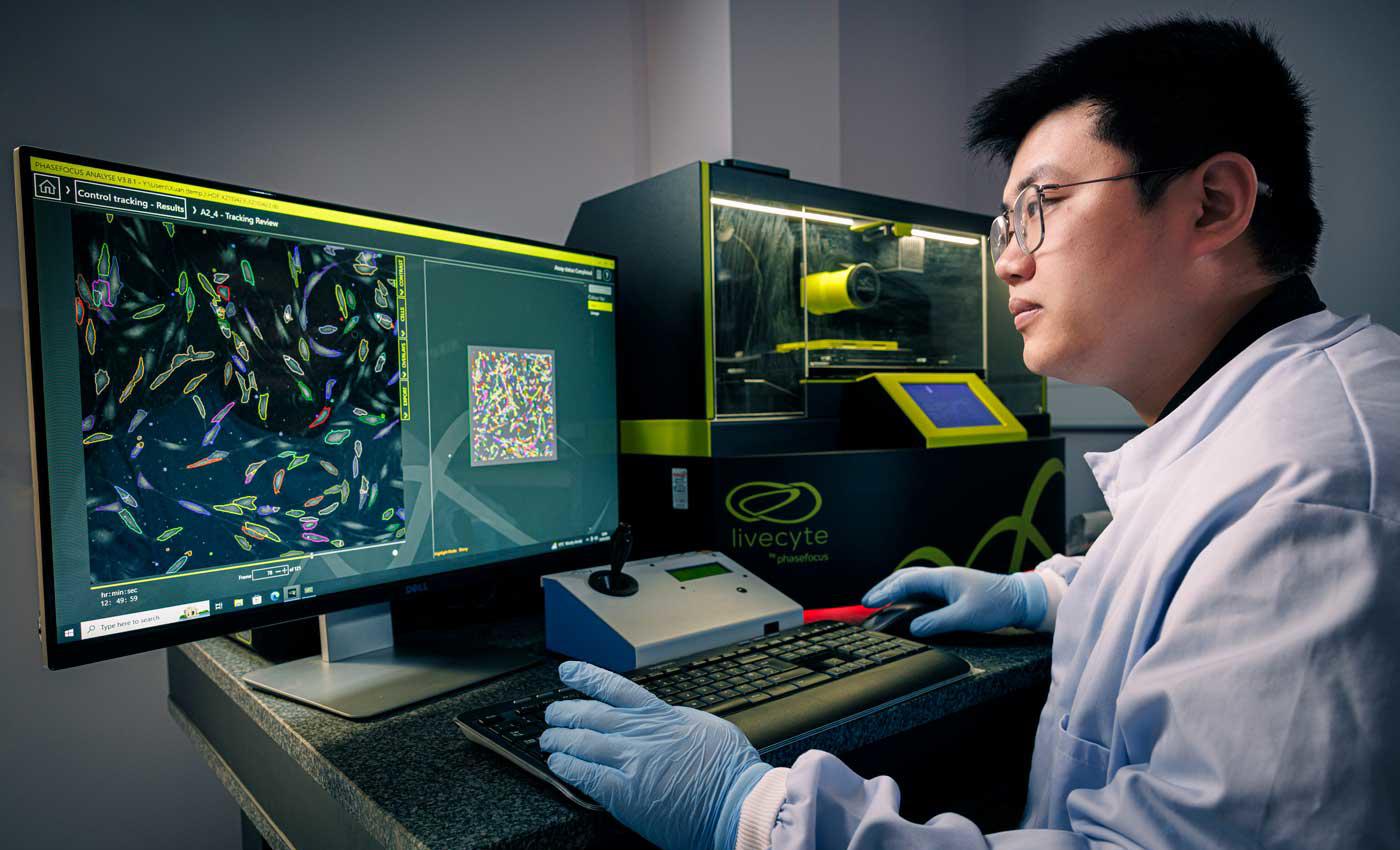 A researcher in the skin laboratory using the Live Cyte