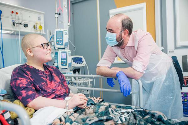 Dr Bob Phillips at Leeds General Infirmary Children's Oncology Ward