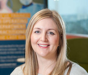 Dr Laurie Dunn
