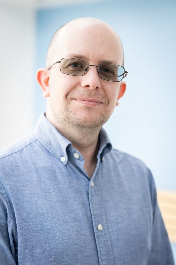 Dr Dan Hampshire